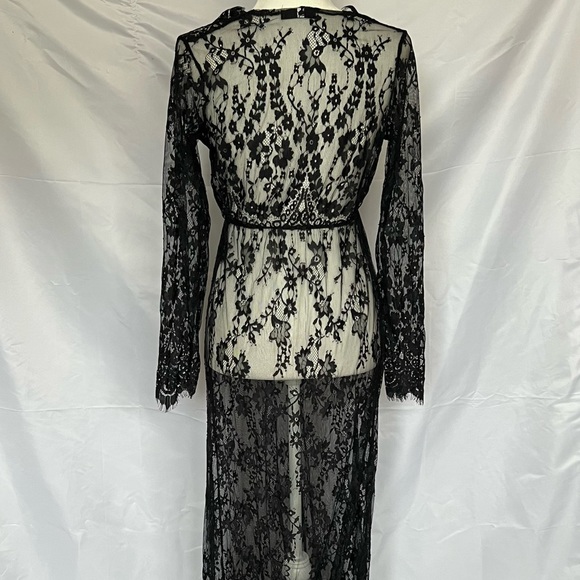 Yomoko black lace maxi - Picture 4 of 4